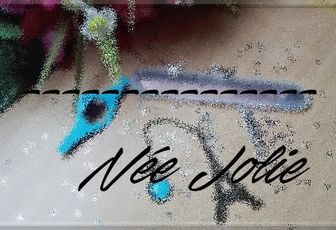 #2 { On est " Née Jolie " .