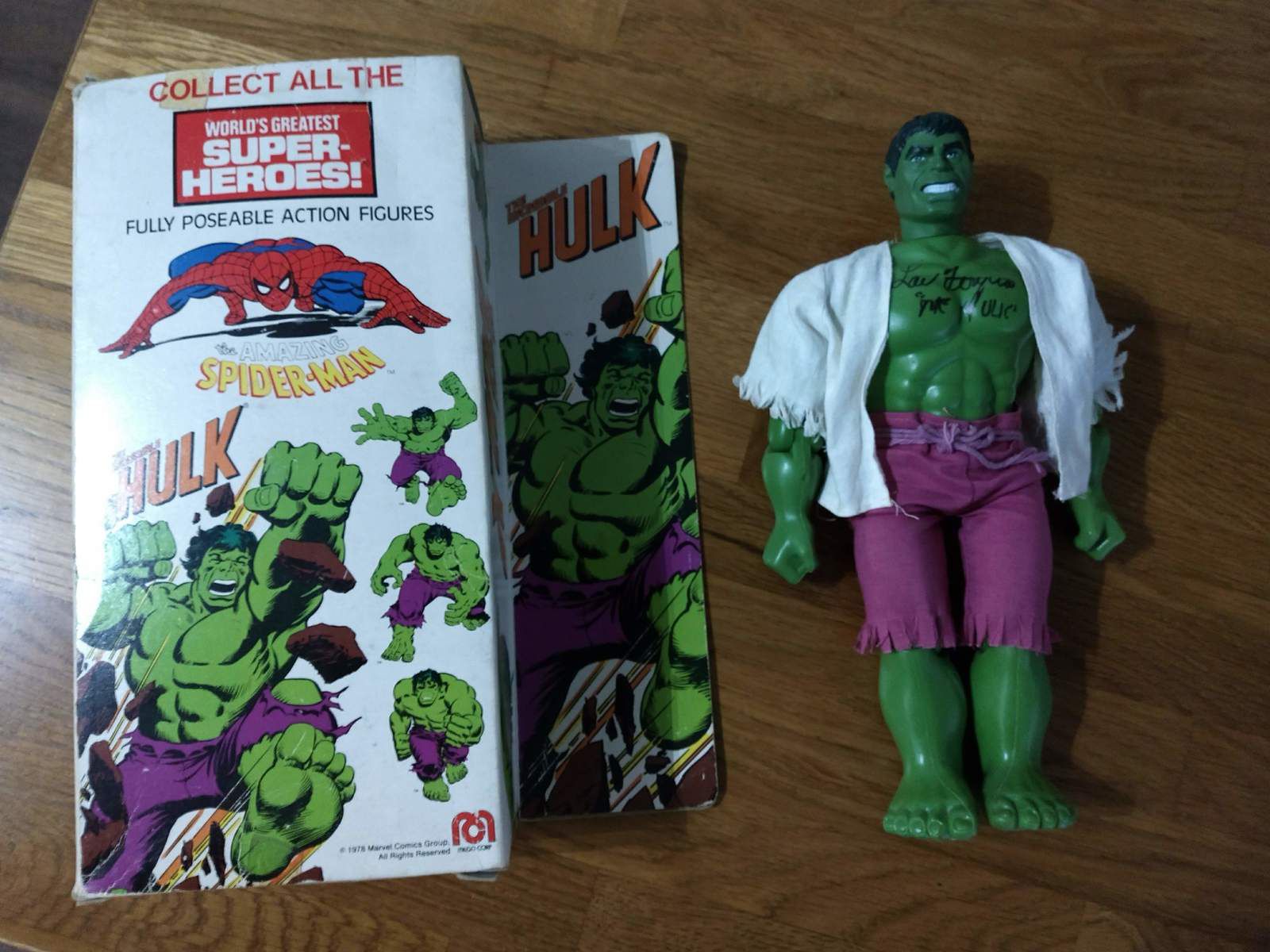 Figurine de Hulk 12" avec autographe de Lou Ferrigno - Mego/Burbank Toys