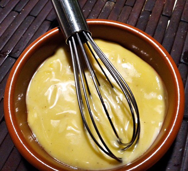 Sauce aïoli, recette traditionnel maison - Recettes de Papounet