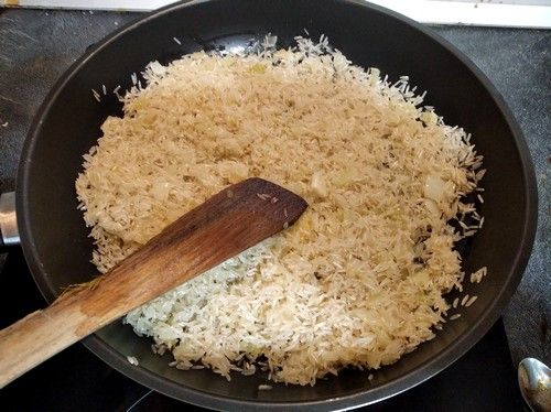 Riz nacré dans du beurre