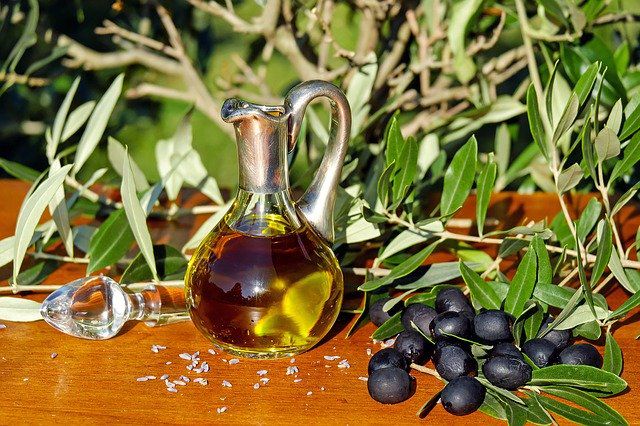 huile d'olive de qualité pour assaisonnement