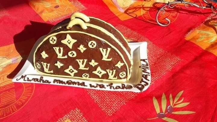 Gateau Sac Louis Vuitton Mwanamshe Nde Upiho