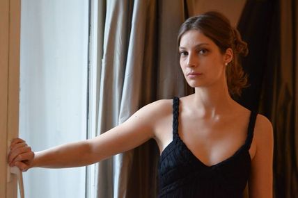 Théâtre, théâtre, les comédiens du "Dînez avec Proust" sont en scène à Paris: Delphine André au théâtre du Nord-Ouest, dans MÉDÉE s'Euripide