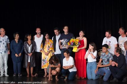 Spectacle des élèves de la CIE de la Barjaque