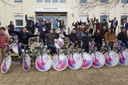 Comment faire du vélo et gagner de l'argent ? Avec ECOVELO pour les Cyclistes et pour les Annonceurs !