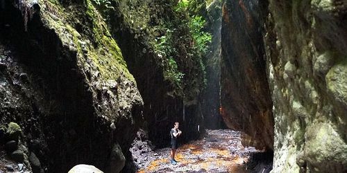 Sources chaudes de la Pelée