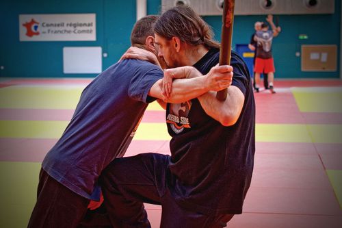 Reprise des formations accélérées en Self-Défense à Besançon