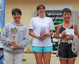 Les Foulées Biotoises 2013 – Le podium V1 pour Cathy