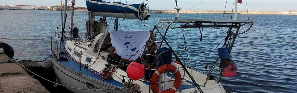 امواج...بحارة من الجنسية الفرنسية بالجزائر
