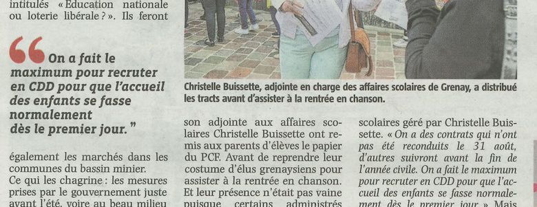 Grenay : les militants et élus communistes devant les portes des écoles