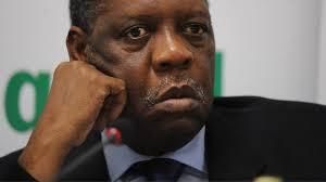 CAN 2019: Issa Hayatou sort de sa réserve et répond à Ahmad